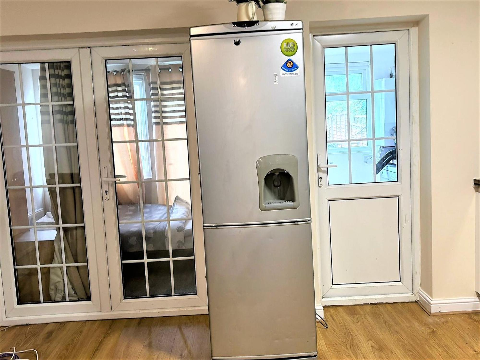 London Luxury 5 Bedroom House 2 Min Walk To The Tube Station Dagenham Exteriér fotografie